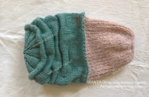 Комплект "Холодное море": две шапочки с подкладкой и шарф-снуд